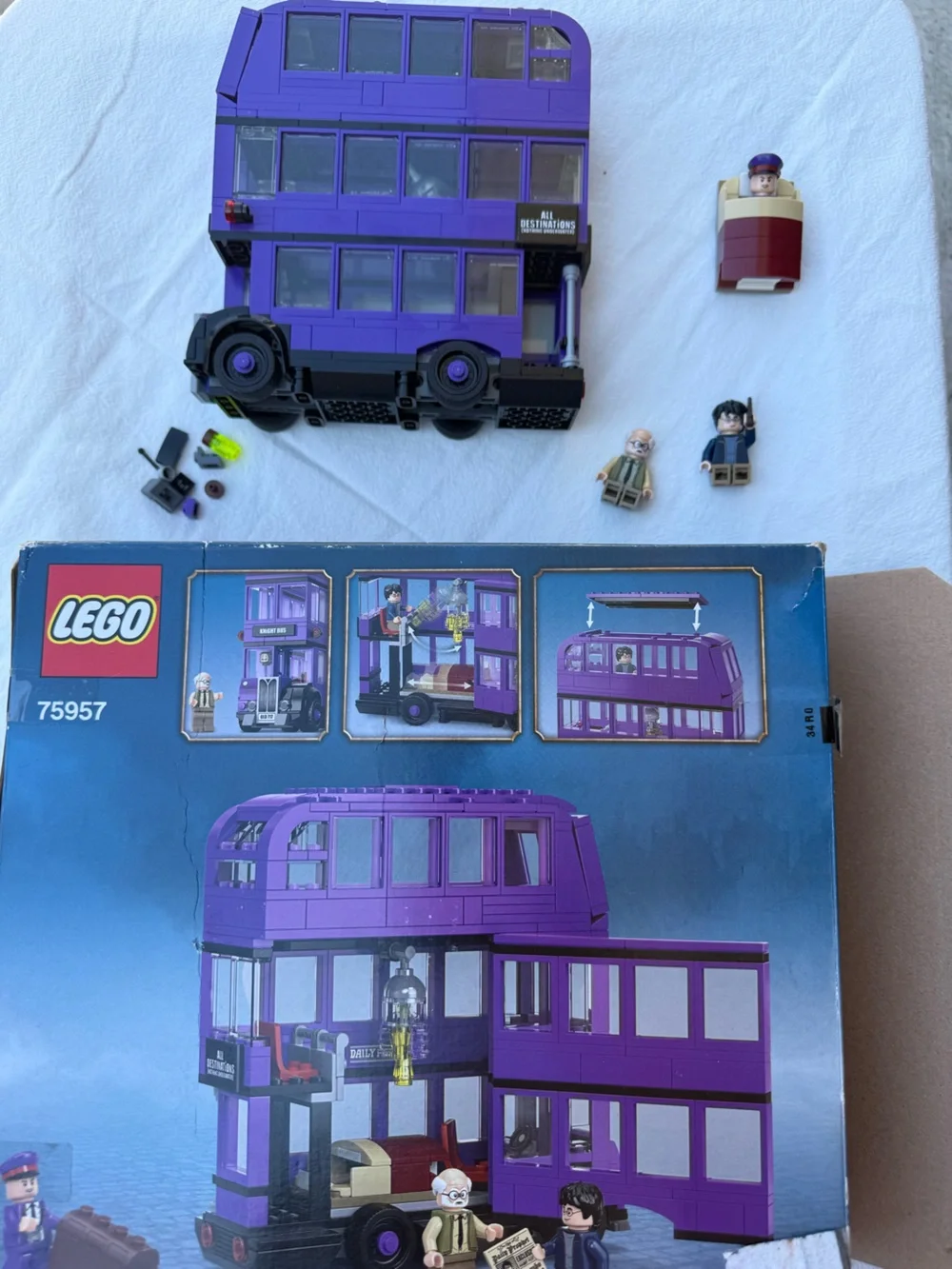 LEGO Purple Knight Bus Harry Potter Building Set 75957